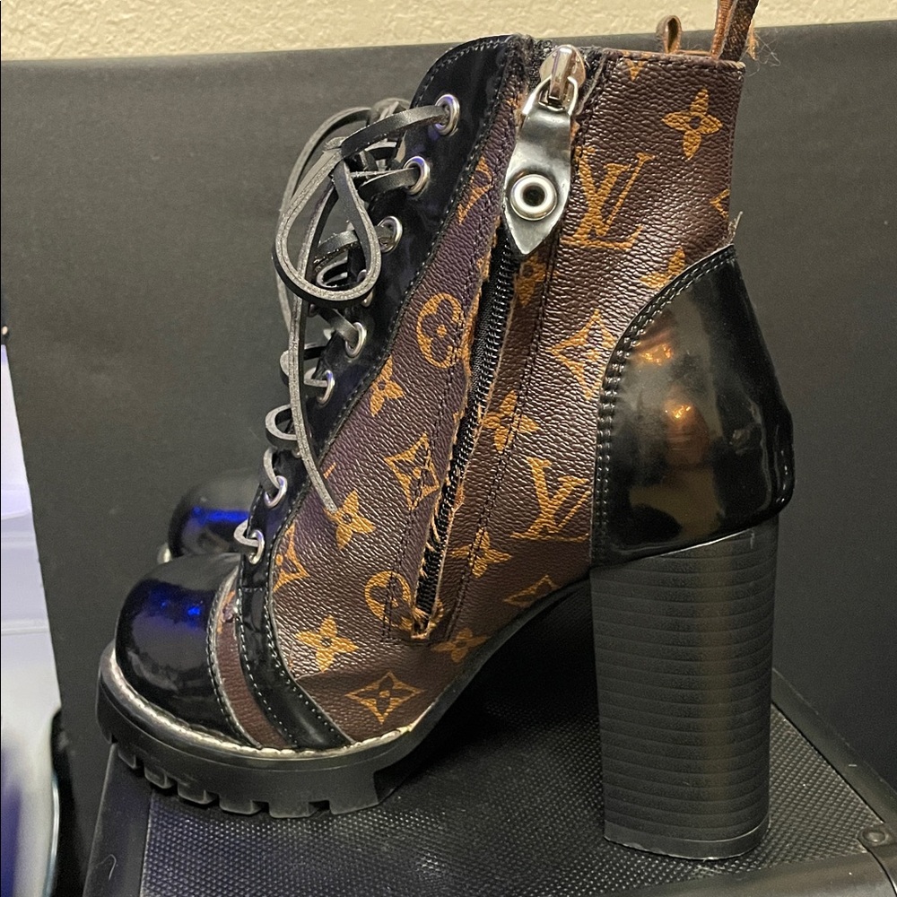 LV Black and Brown Heeled Boots - Picture 4 of 5